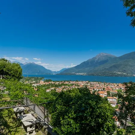 In Lake Como - Amazing View By Rentallcomo Hébergement de vacances Dongo